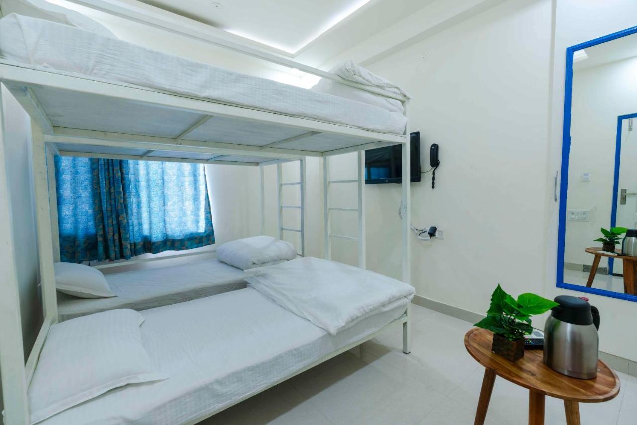 Hotel Istana Inn - A Luxury Stay Džajpur Exteriér fotografie